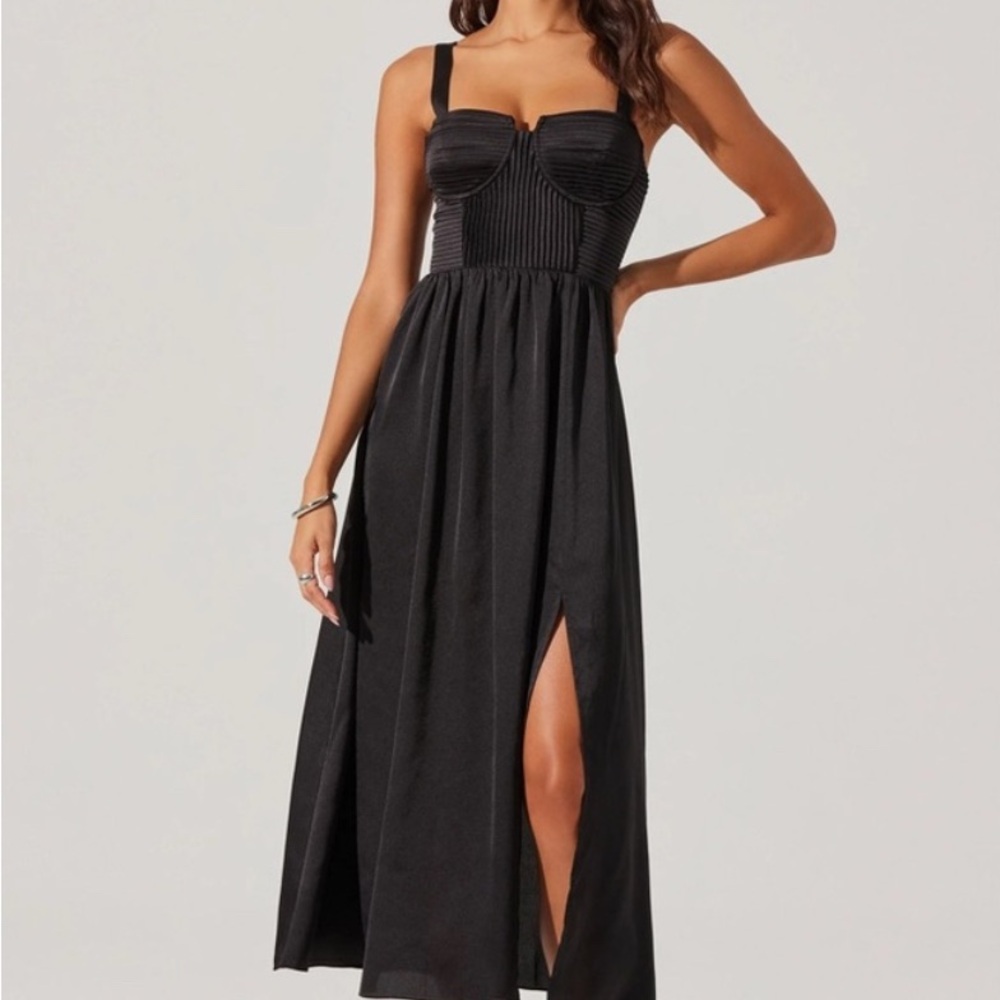 ASTR the Label Pleated Bustier Midi Dress Black Size XL - NWT
